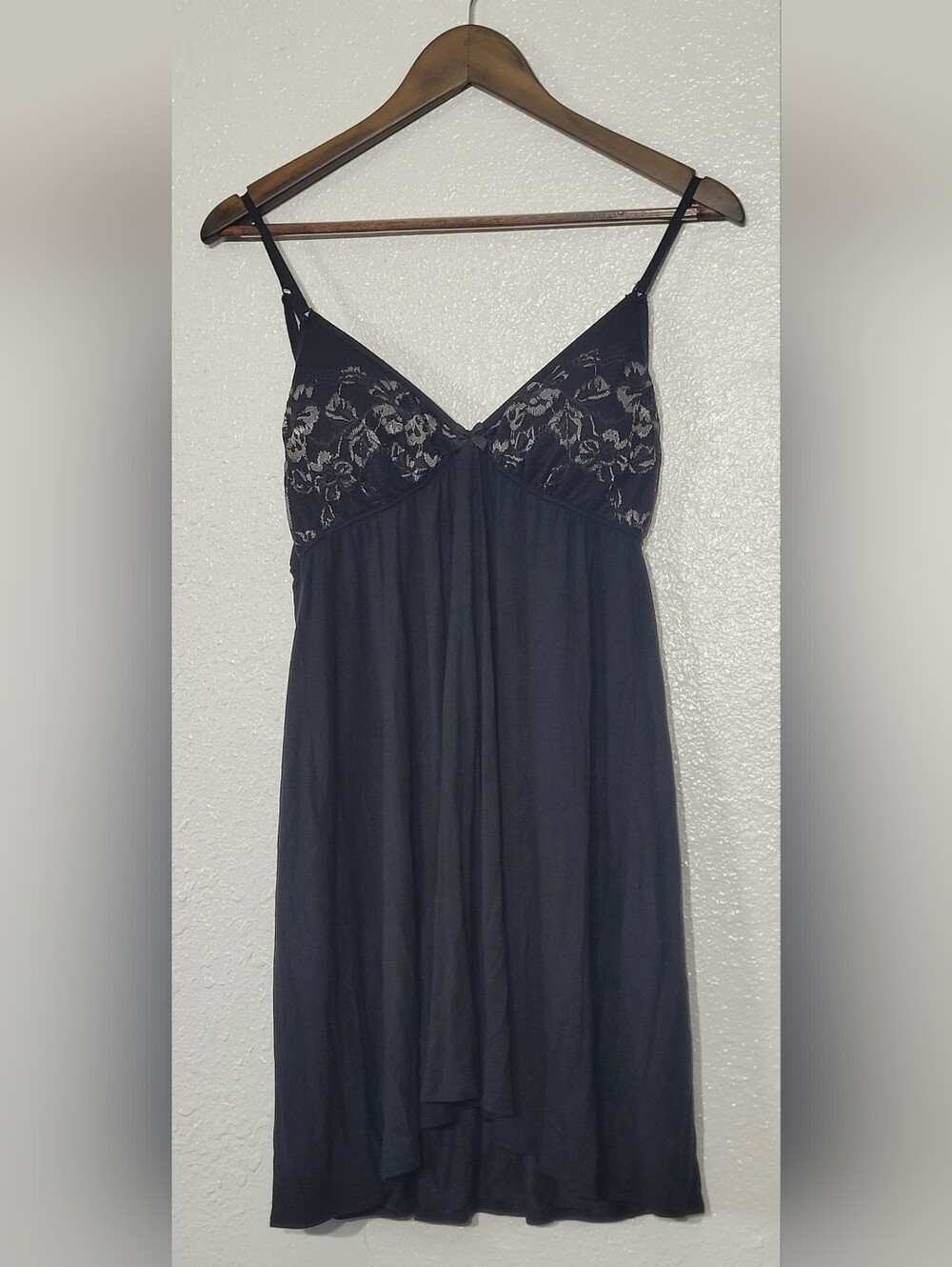 Victoria's Secret Black Silver Lace Trim Baby Doll Gown Nightie Y2K Padded Large